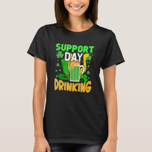 Camiseta Suporte Dia Bebendo Shamrock Cerveja Sobre Ruas En