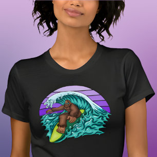 Camiseta Surf Mulher Engraçada Pé Grande Surfando Roxo