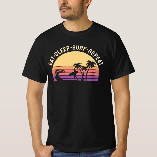 Camiseta Surfar em Retro (Frente)