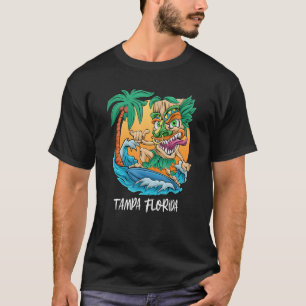 Camiseta Surfing Tiki Man Tampa Florida Beach Vacing Trip