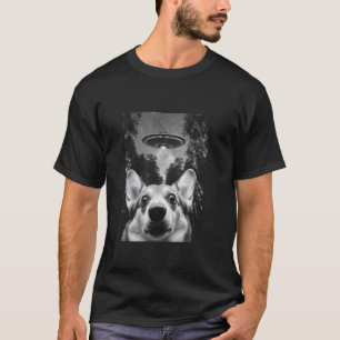 Camiseta Surpreendido Welsh Corgi Selfie Com Disco Voador A