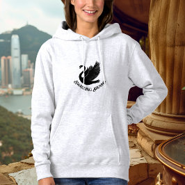 Camiseta Swanning Around - Design de Cisne Elegante