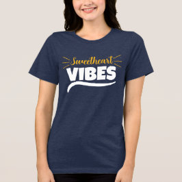 Camiseta Sweetheart Vibes Graphic Women’s
