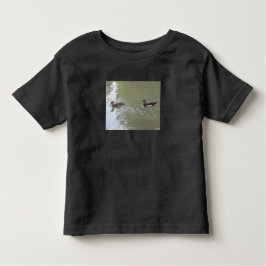 Camiseta Swimming Ducks