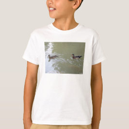 Camiseta Swimming Ducks