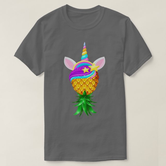 Camiseta Swinger para Baixo Pineanás Cabeça Mágica de Unicó (Frente do Design)