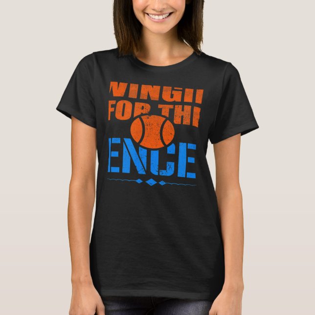 Camiseta Swinging For the Fences Baseball Cute Meme (Frente)