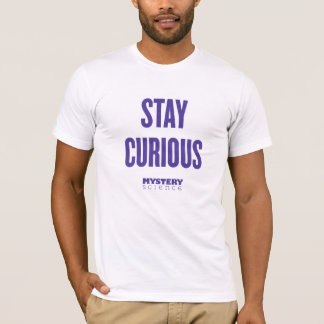 Camiseta T curioso da estada