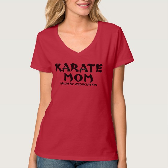 Camiseta T da mamã do karaté (Frente)