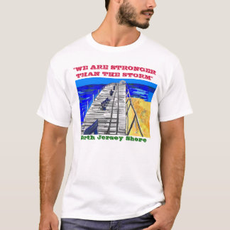 Camiseta T da tempestade do passeio à beira mar da costa de