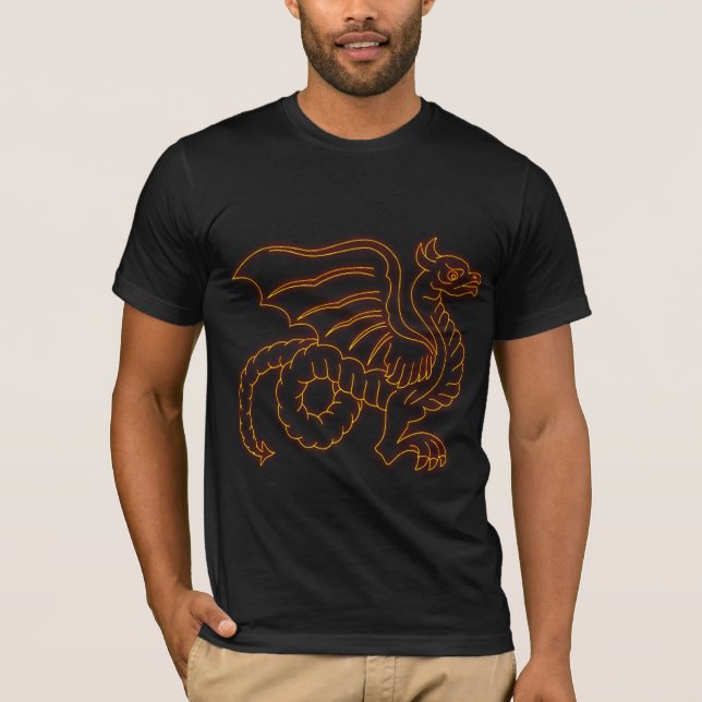 Camiseta T Dourado do dragão (Frente)