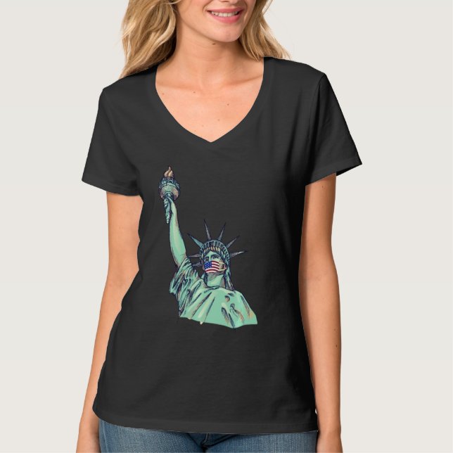 Camiseta T Estátua Da Liberdade Com Máscara (Frente)