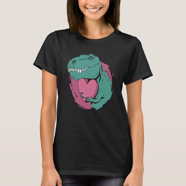 Camiseta T Rex Hugging a Heart Valentine Tyrannosaur Rex Cu (Frente)