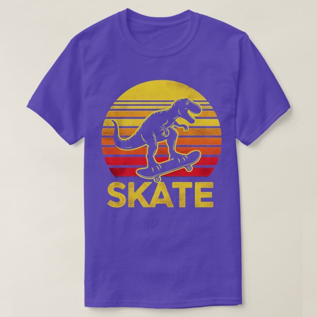 Camiseta T rex Skateboarder Retro Vintage Skateboard (Frente do Design)