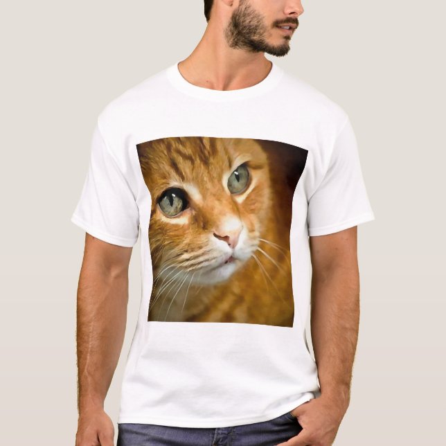 Camiseta Tabby Ginger Adorável Posicionando Retrato Pet (Frente)