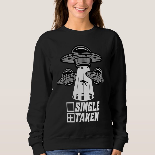 Camiseta Taken Valentine's Day Roses Date Night Flowers Fun (Frente)