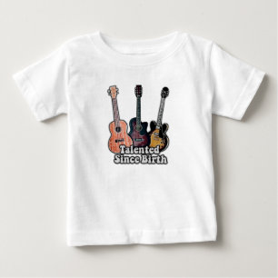 Camiseta Talentoso desde o nascimento. Violão colorido vint
