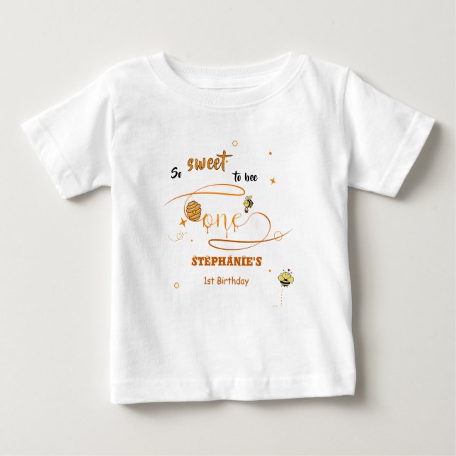 Camiseta Tão Doce Ser Abelha Um Aniversário de 1 Ano Abelha (Frente)