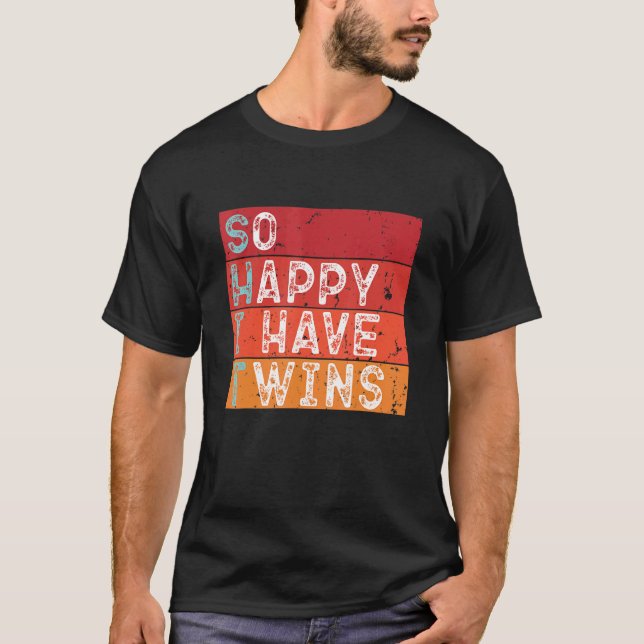 Camiseta Tão Feliz Que Eu Tenho Gêmeos Retro (Frente)