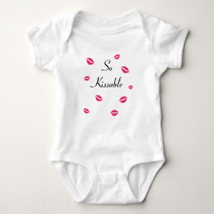 Camiseta Tão Kissable White Body