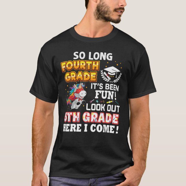 Camiseta Tão Longo Que 4º ano Olhe 5 Aqui Eu Vim Último Da (Frente)