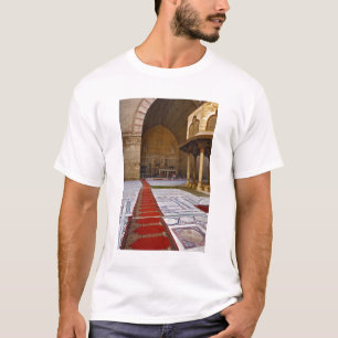 Camiseta Tapetes de oração levando à mesquita islâmica, Cai