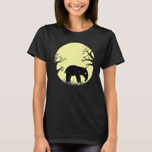 Camiseta Tapir Na Vida Selvagem À Lua O Anim Ungulado De De
