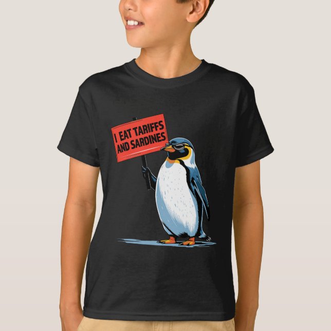 Camiseta Tarifa Engraçada do Pinguim Trocadilho Eu Como Tar (Frente)