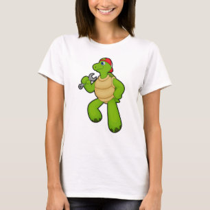 Camiseta Tartaruga como mecânica com chave inglesa e Boné