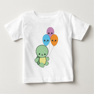 Camiseta Tartaruga do bebê com balões do kawaii