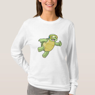 Camiseta Tartaruga nadando com óculos de natação