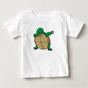 Camiseta Tartaruga no laboratório de dança de salto