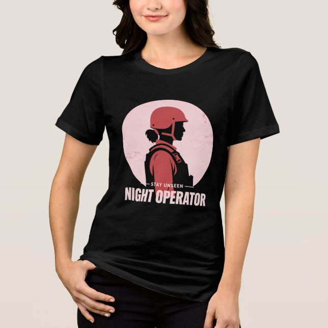 Camiseta Tática Feminina Vintage Night Operator (Frente)