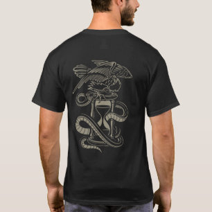 Camiseta Tatuagem de Águia Cobra Relógio de Areia
