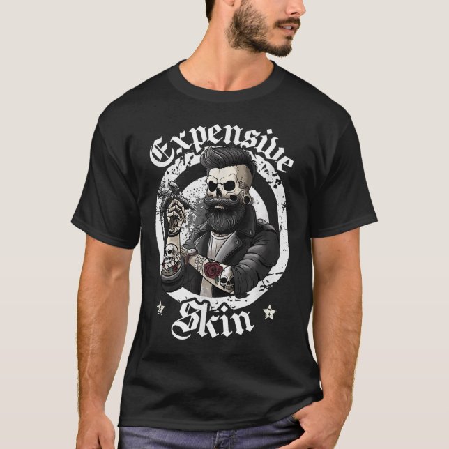 Camiseta Tatuagem local com tinta engraçada na pele (Frente)