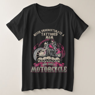 Camiseta Tatuagem Mãe Biker Nunca Subestima Motocicleta