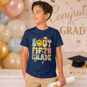 Camiseta Tchau, turma de 2026, crianças coloridas se formam