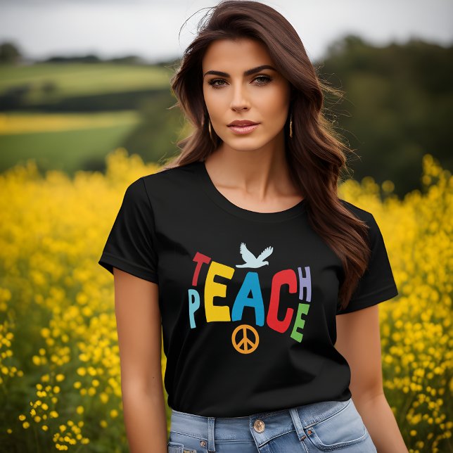 Camiseta Teach Peace Preto (🕊️ Wear Harmony: Teach Peace T-Shirt! 🌈)