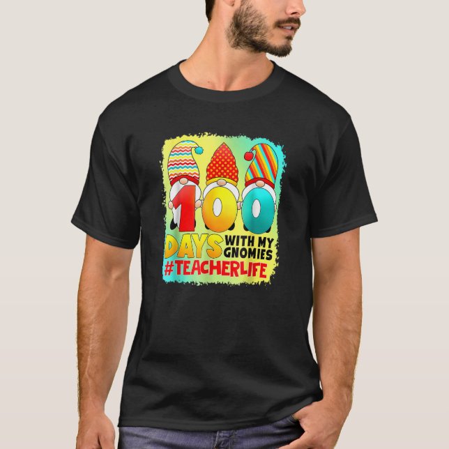 Camiseta Teacher 100 Days With My Gnomies Teacher Life Blea (Frente)