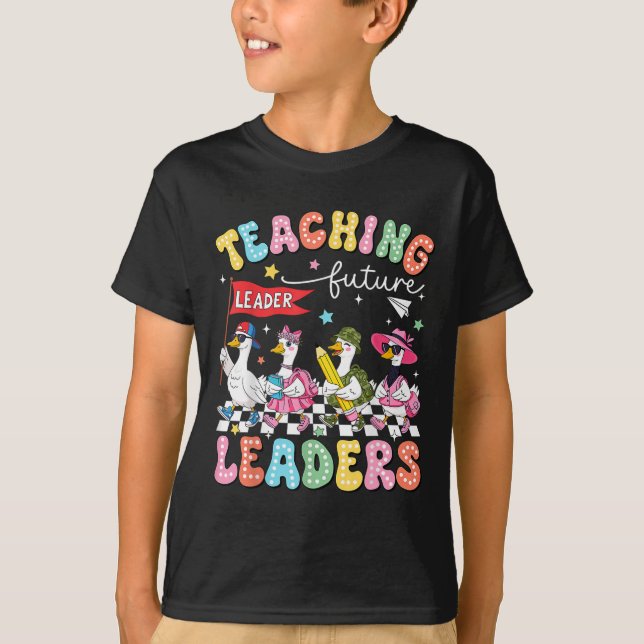 Camiseta Teaching Future Leaders Led By A Silly Goose Back  (Frente)