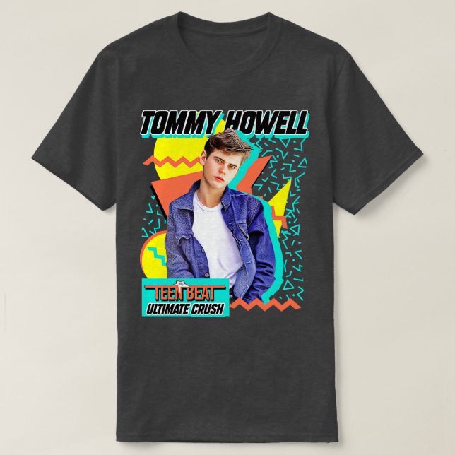 Camiseta TEEN BEAT Ultimate Crush Tommy Howell (Frente do Design)