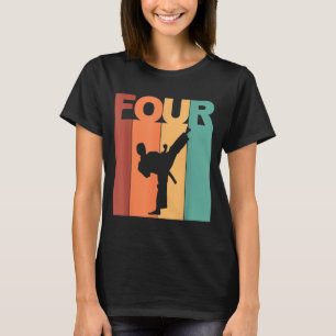 Camiseta Tema de Karatê Taekwondo de 4º Aniversário 4 Anos 