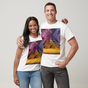 Camiseta tempestade cósmica acima do egito