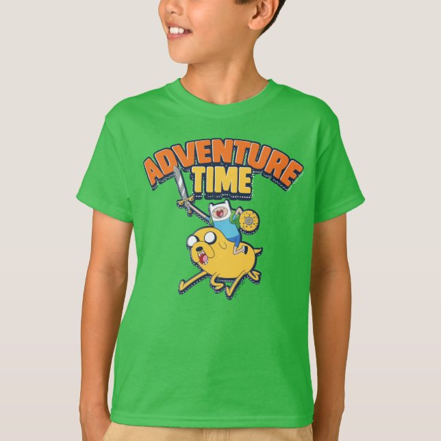 Camiseta Tempo de Aventura | Finn Riding Jake (Frente)