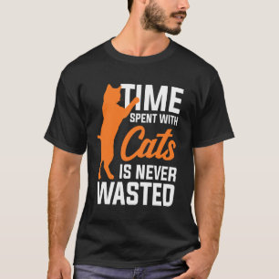 Camiseta Tempo Passado Com Gatos Nunca É Perdido