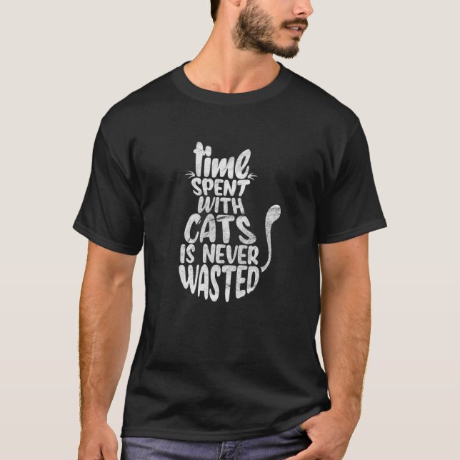 Camiseta Tempo Passado Com Gatos Nunca É Perdido Funny Kitt (Frente)