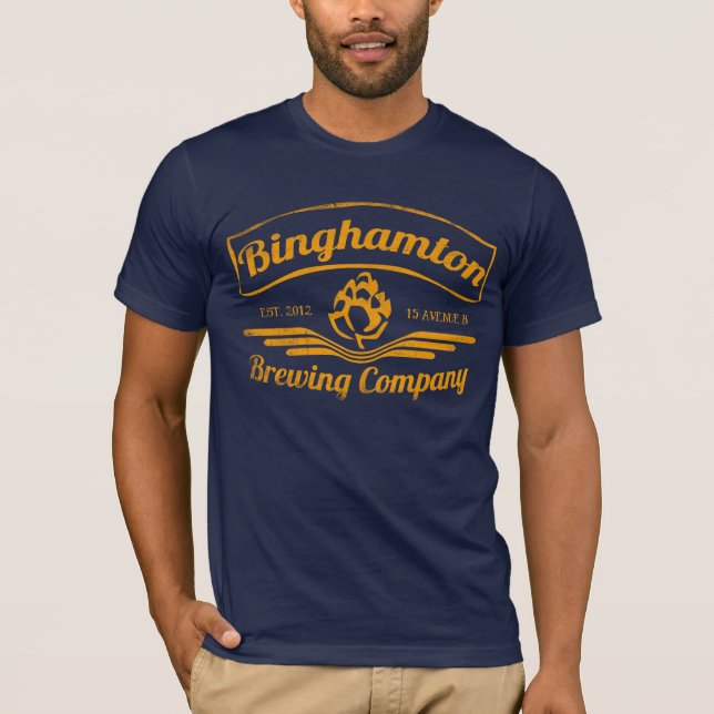 Camiseta Tempo velho Binghamton que fabrica cerveja o Co (Frente)