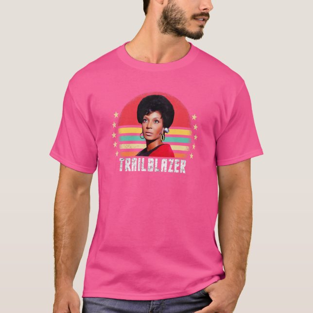 Camiseta Tenente Uhura Lt Uhura Trailblazer (Frente)