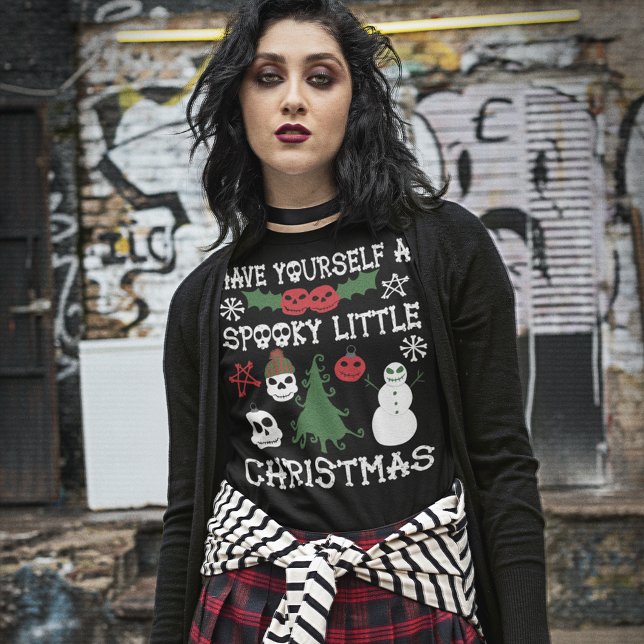 Camiseta Tenha um pequeno Natal assustador (Criador carregado)