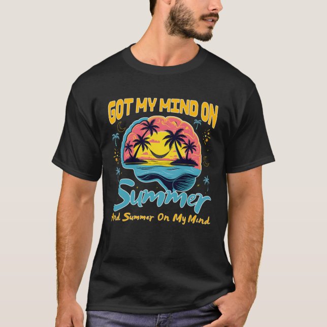 Camiseta Tenho a mente no Verão - Sonhadora Vibe Tropical (Frente)
